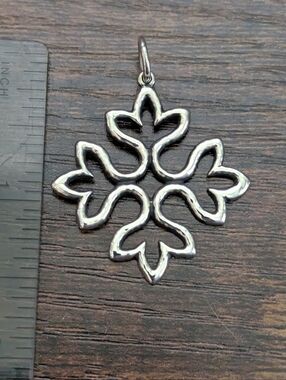 Retired James Avery Pendant